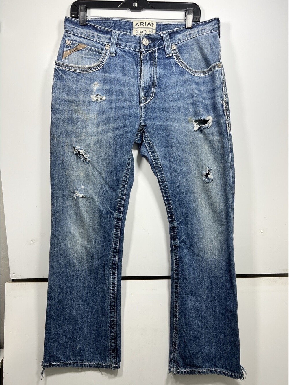 Ariat M4 Relaxed Bootcut Jeans Men’s 33/32!blue Med Wash Distressed Cowboy Denim